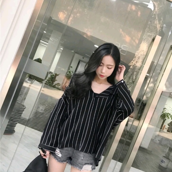 Black Oversized Striped Casual Office Blouse Shirt - Picture 4 of 8